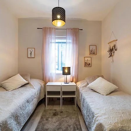 Tunturinlaita C2 By Interhome Levi